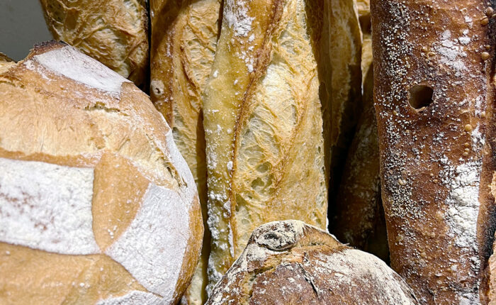 Ofenfrisches Baguette von der Bäckerei Au Fournil de Liese aus Niederbronn-les-Bains